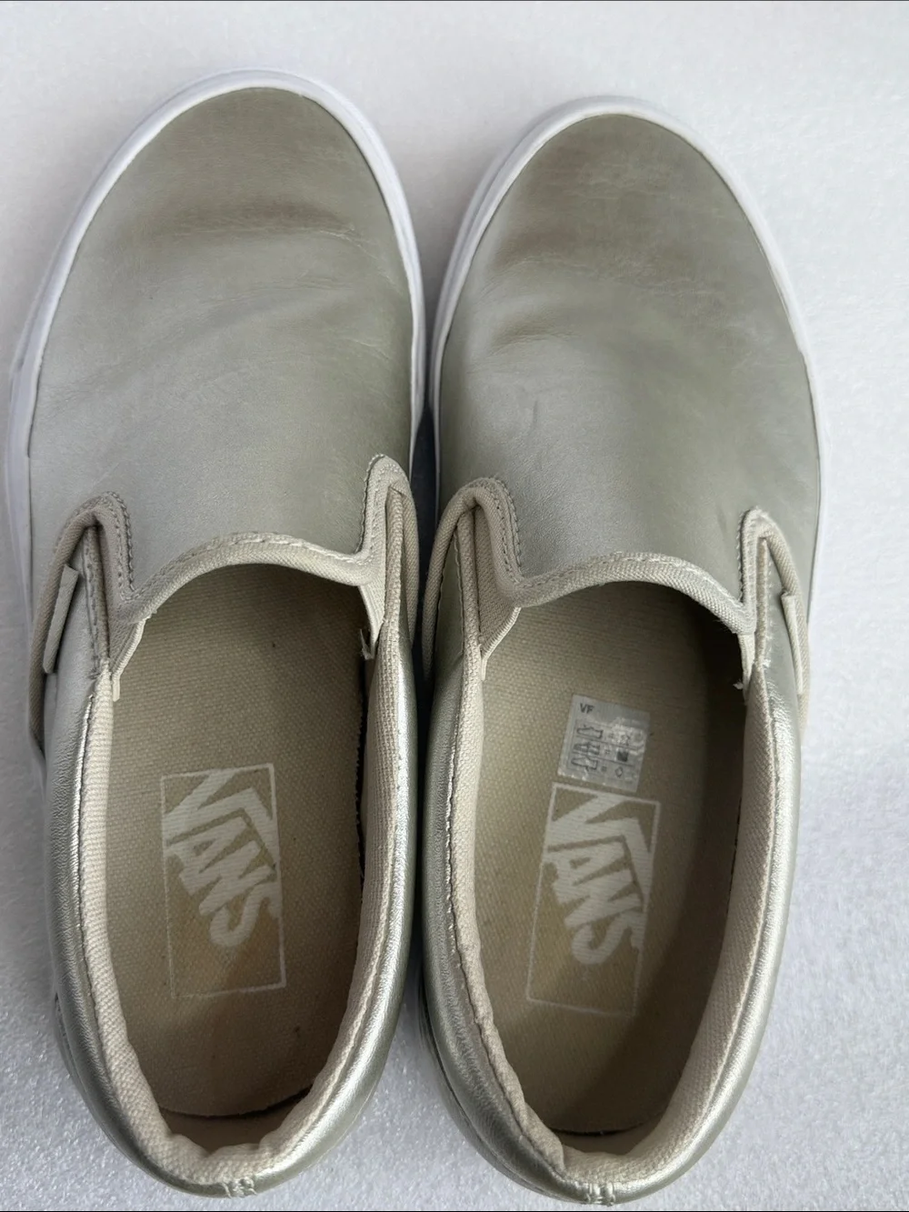 VANS Classic Slip-On Sneakers Metallic Gold Women’s 6.5 / Men’s 5